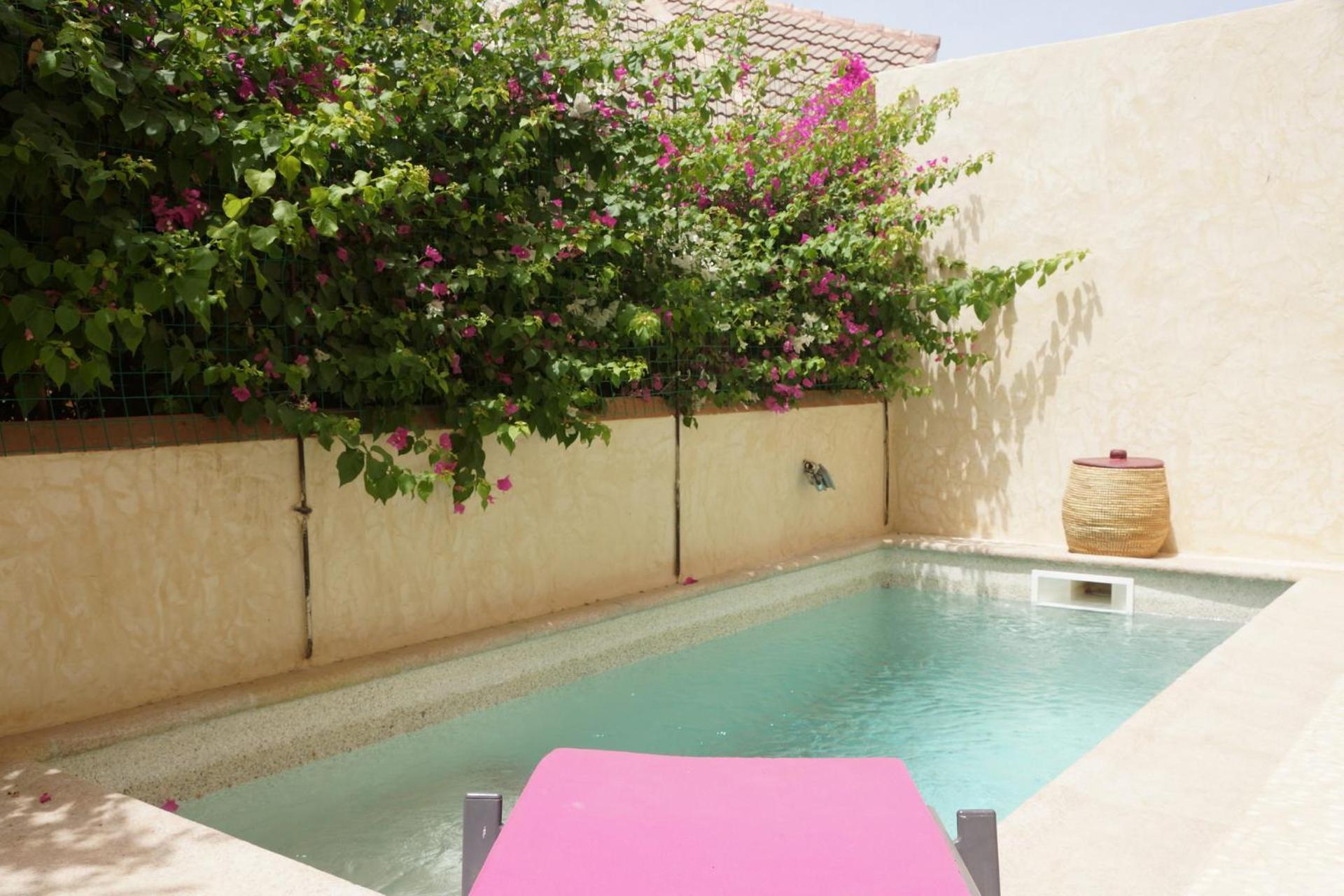 Hotel Le Clos Des Papillons Saly Portudal Bagian luar foto
