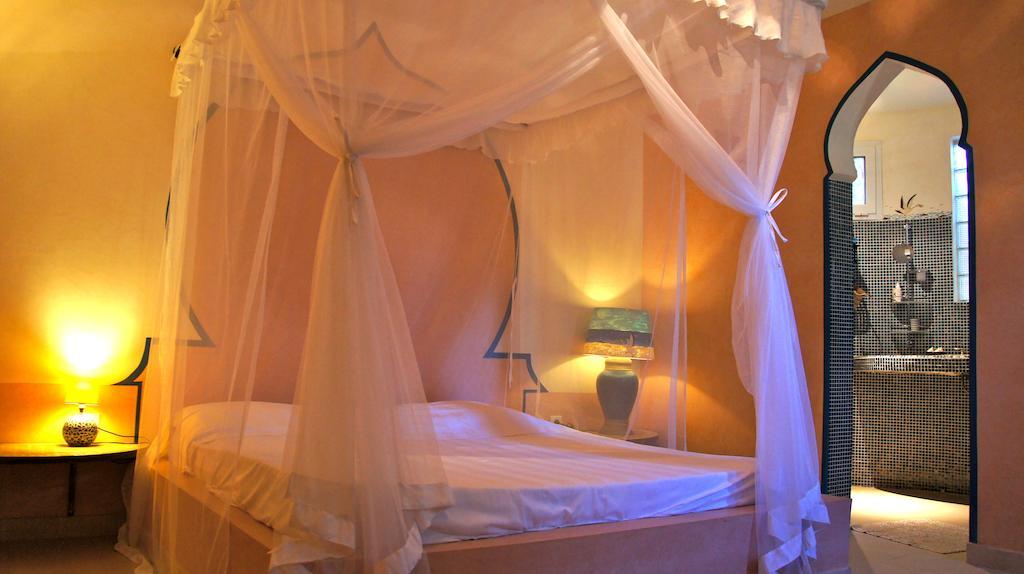Hotel Le Clos Des Papillons Saly Portudal Ruang foto