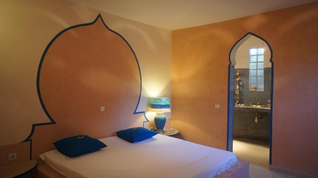 Hotel Le Clos Des Papillons Saly Portudal Ruang foto