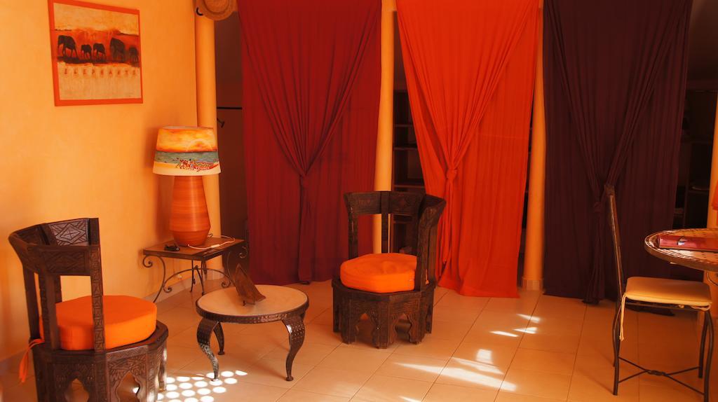 Hotel Le Clos Des Papillons Saly Portudal Ruang foto