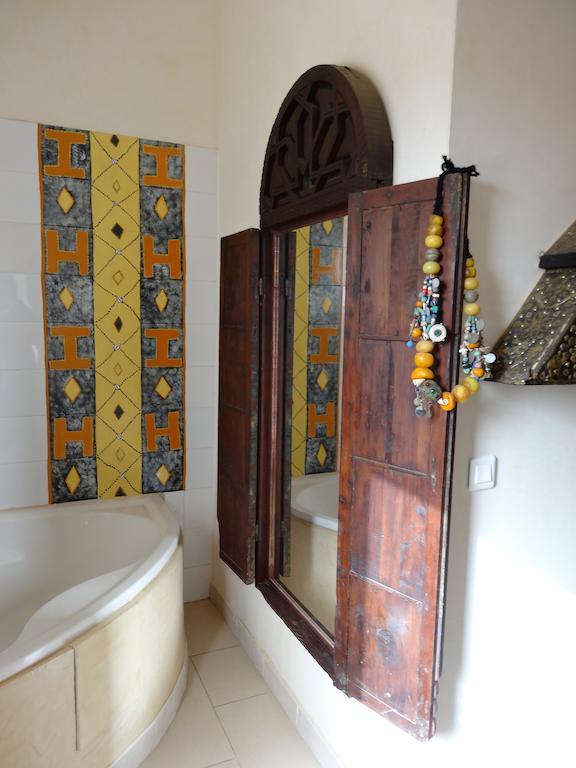 Hotel Le Clos Des Papillons Saly Portudal Ruang foto