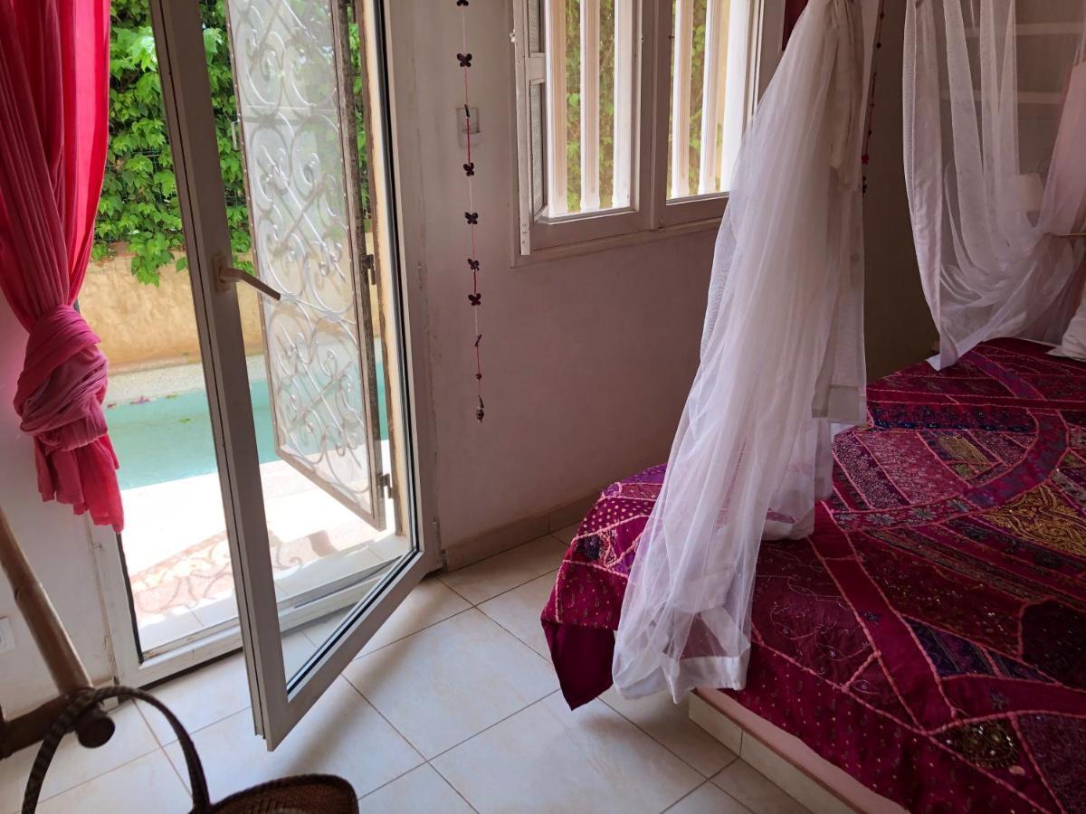 Hotel Le Clos Des Papillons Saly Portudal Bagian luar foto