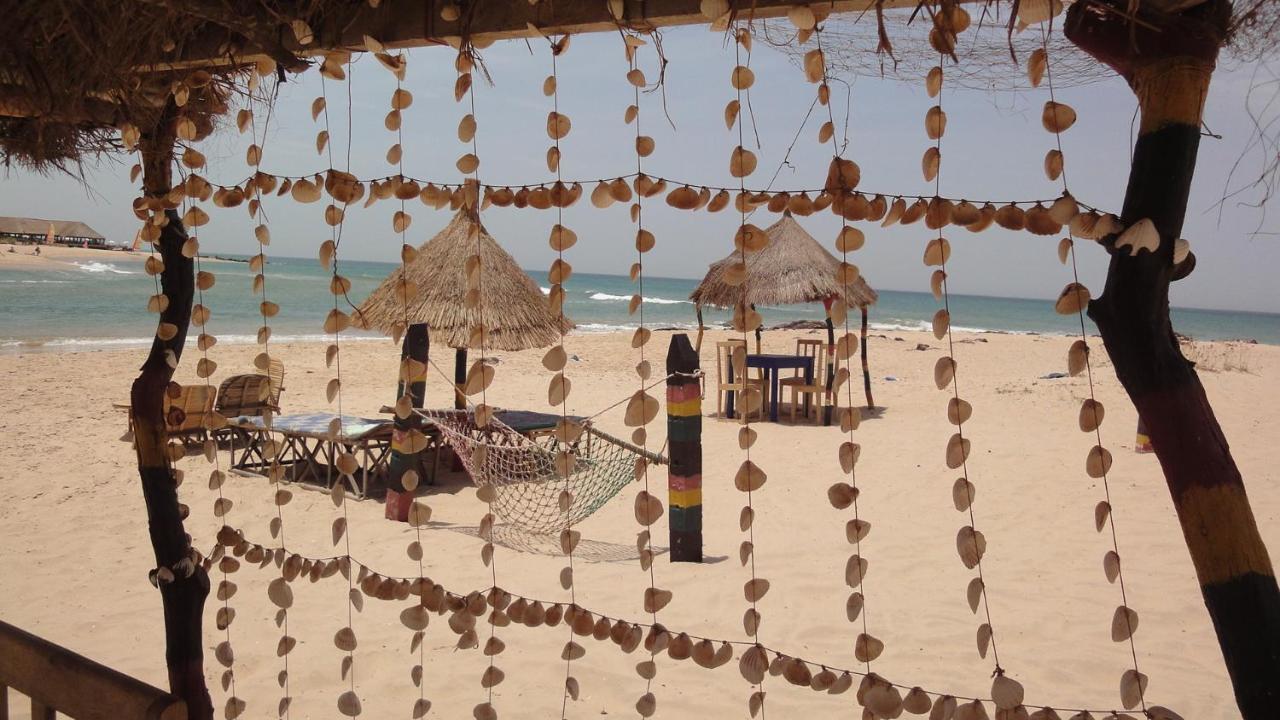 Hotel Le Clos Des Papillons Saly Portudal Bagian luar foto